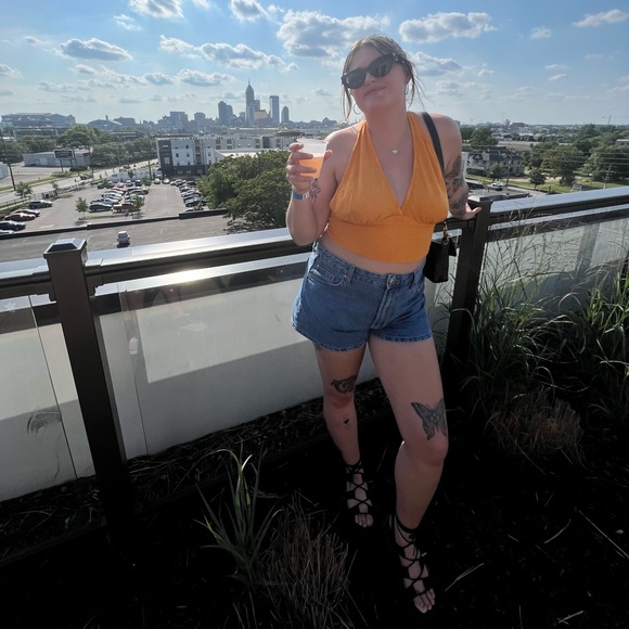 Meet your Posher, Chels - Picture 9 of 10